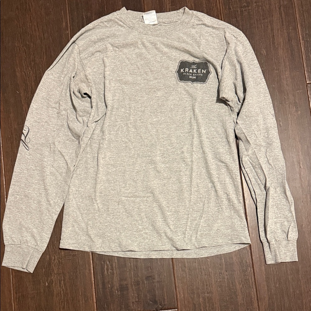 Gildan Light Gray Long Sleeve Crewneck Tee with Chest Logo